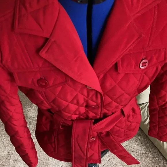 Red ESPRIT quilted fall coat - Picture 3 of 8